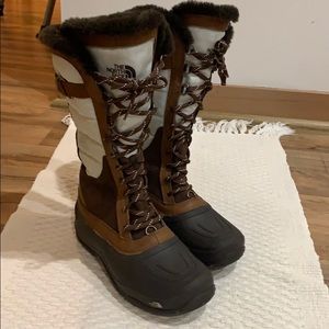North face winter boots